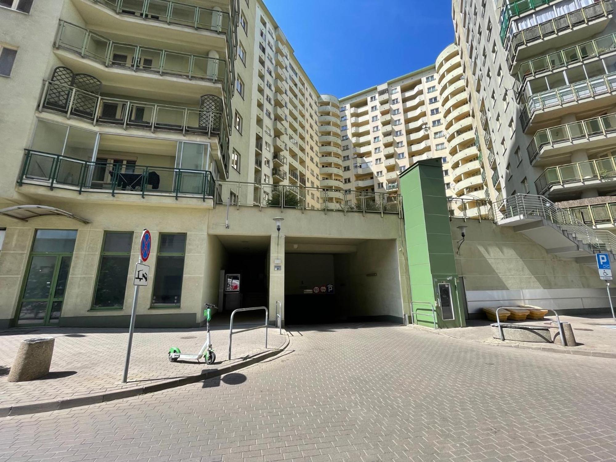 Superior Bukowinska, Studio, Pool & Gym! Metro Wilanowska, Garage Parking! 24H Reception! Варшава Экстерьер фото